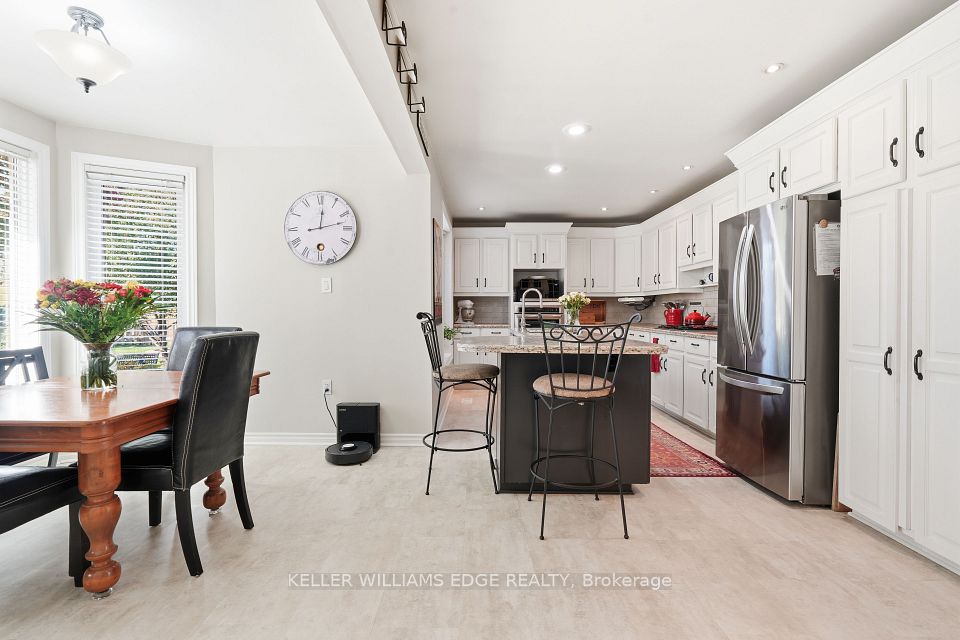 1360 Waterdown Road, Burlington, ON L7P 4Z9 10