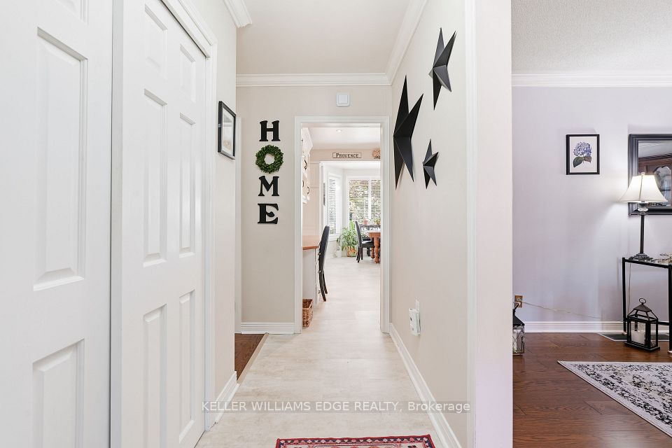 1360 Waterdown Road, Burlington, ON L7P 4Z9 4