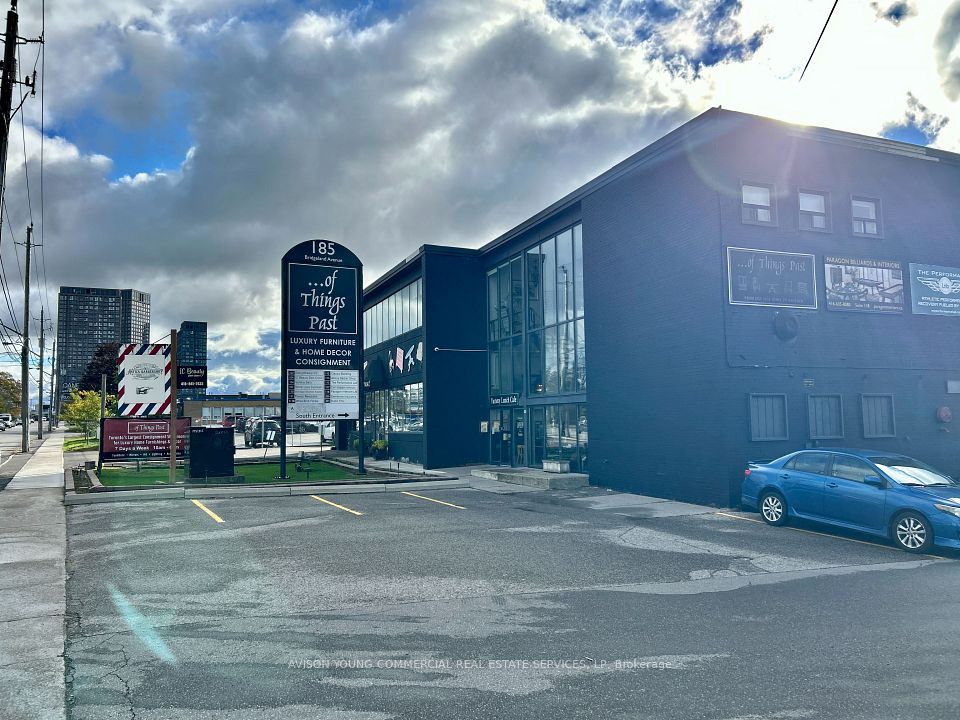 185 Bridgeland Avenue 201, Toronto, ON M6A 1Z4