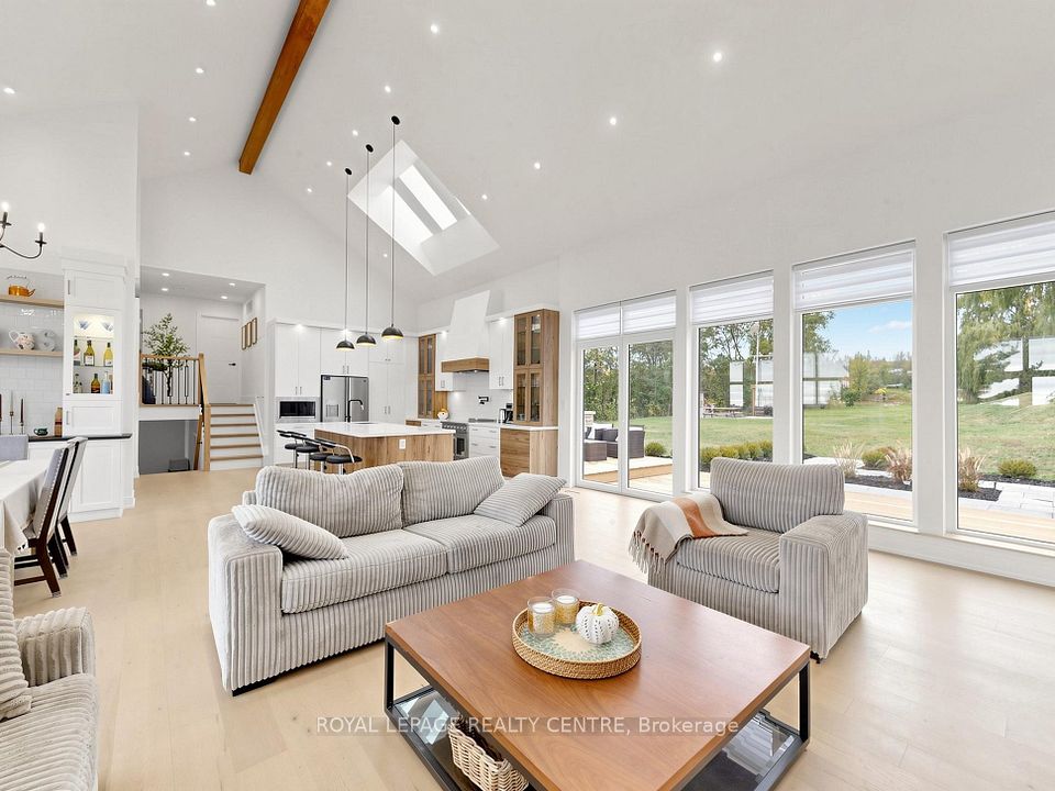 521 Old York Road, Burlington, ON L7P 4Y6 21