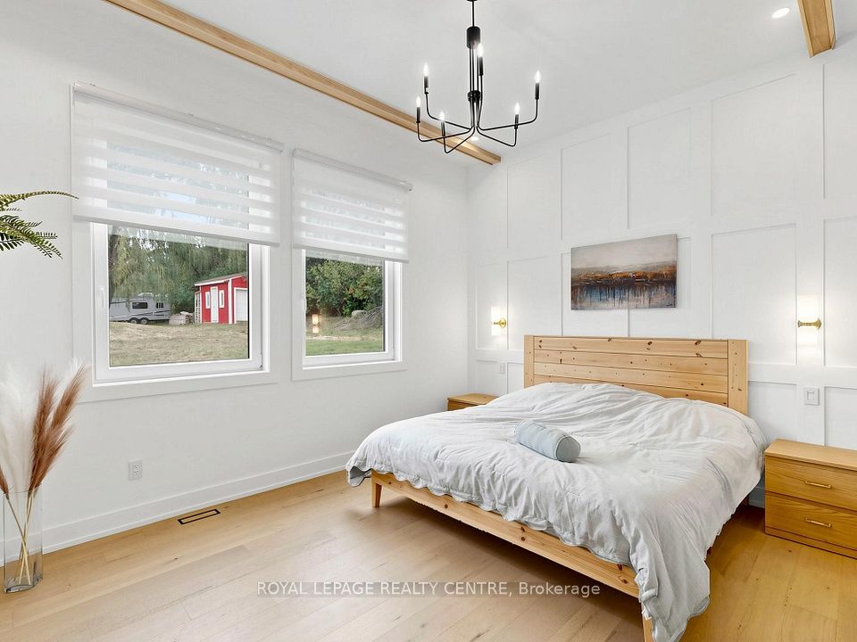 521 Old York Road, Burlington, ON L7P 4Y6 17