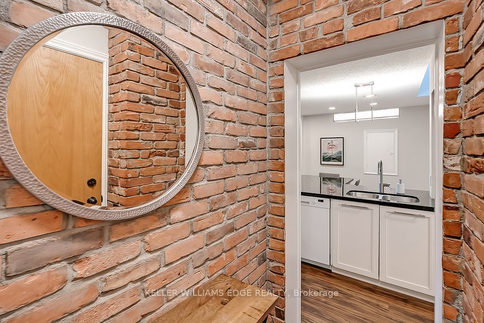 432 Burlington Avenue 6, Burlington, ON L7S 1R4 4