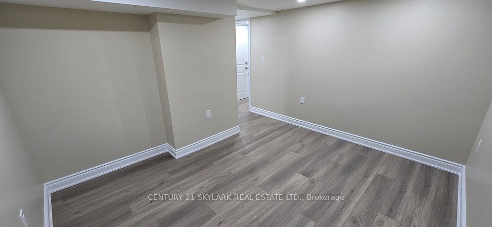 1282 Hilton Lane Lower Level, Oakville, ON L6M 2V2 12