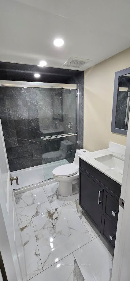 1282 Hilton Lane Lower Level, Oakville, ON L6M 2V2 14