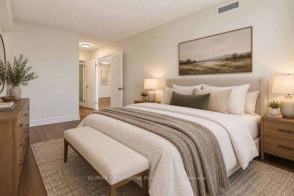 221 Robinson Street 215, Oakville, ON L6J 7N9 18