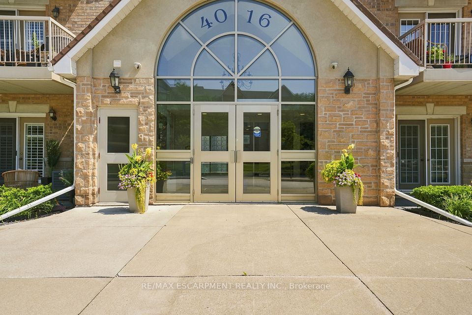 4016 Kilmer Drive 101, Burlington, ON L7M 5A7 5