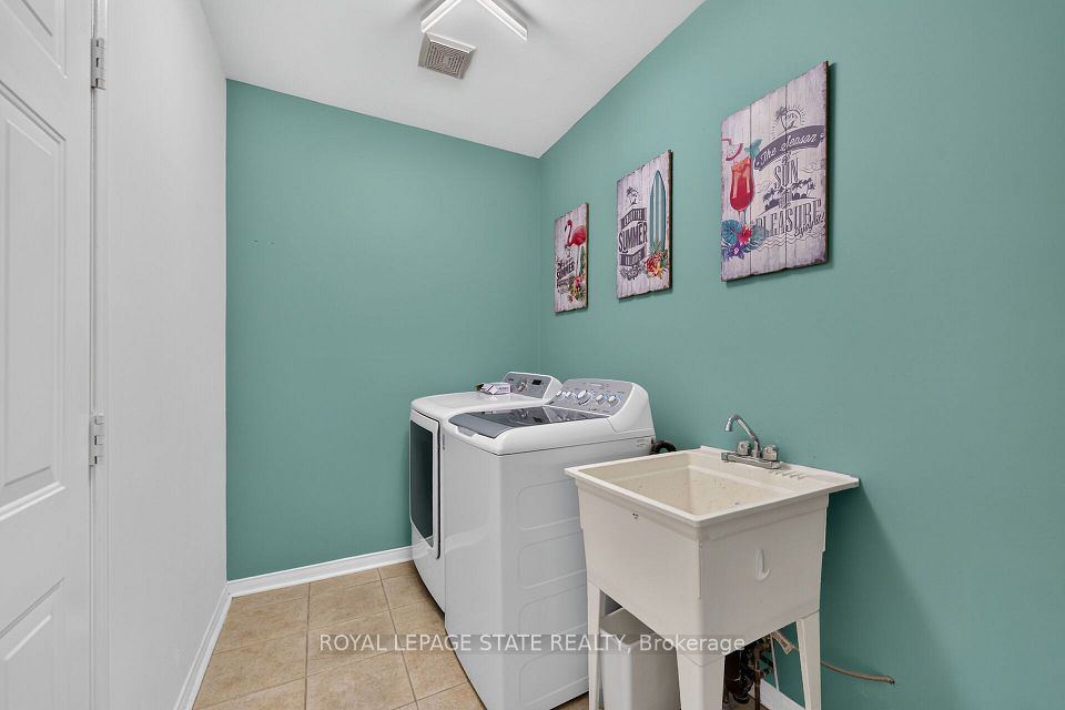 5440 KINDOS Street, Burlington, ON L7L 7M9 22