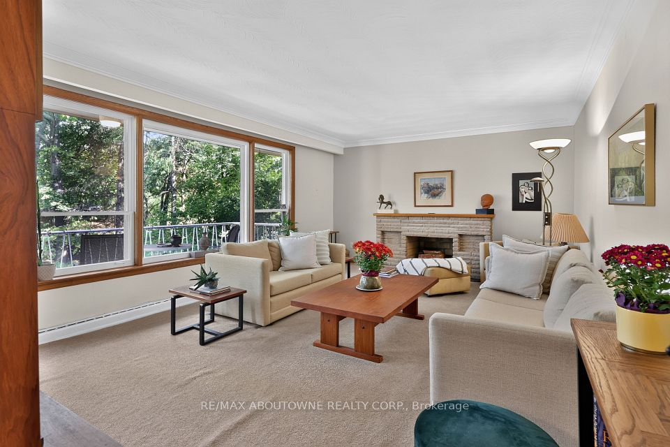 2086 Glenforest Crescent, Oakville, ON L6J 2G4 13
