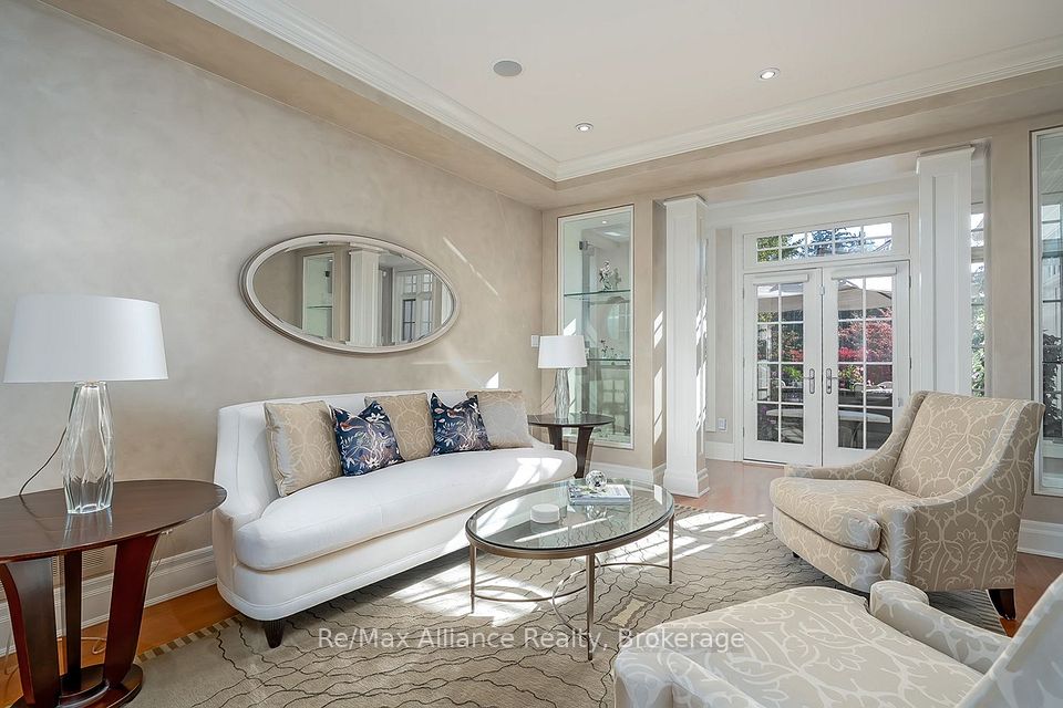 1426 Lakeshore Road E, Oakville, ON L6J 1M1 19
