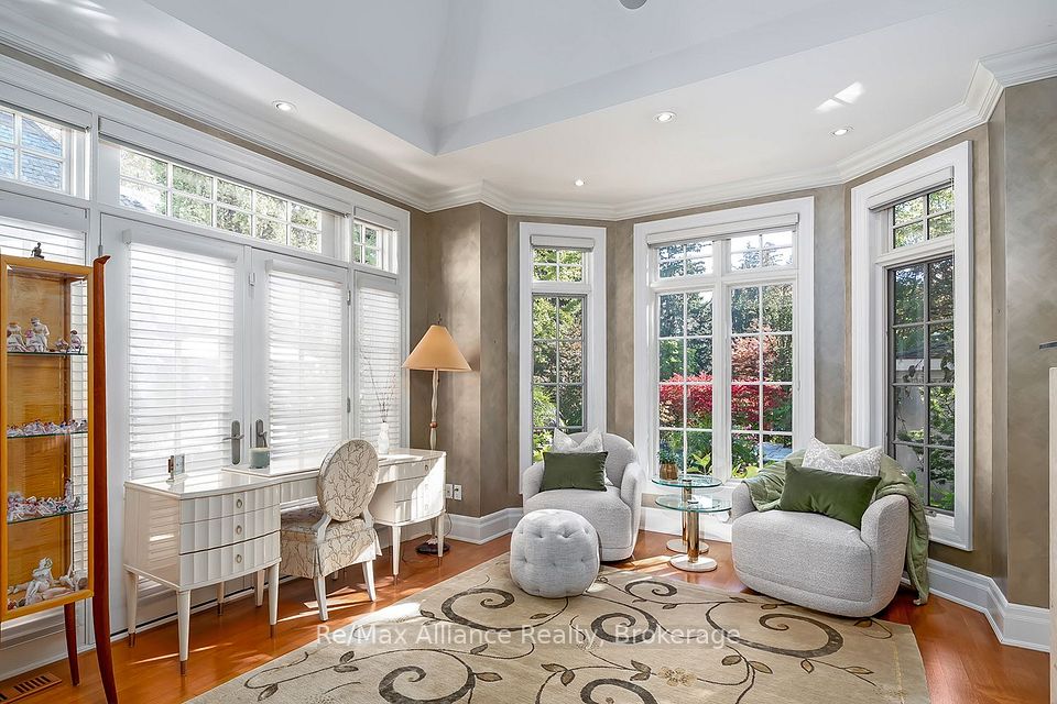 1426 Lakeshore Road E, Oakville, ON L6J 1M1 22