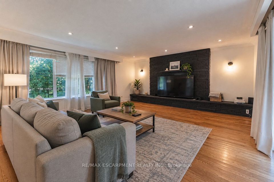 505 Patricia Drive, Oakville, ON L6K 1L9 11