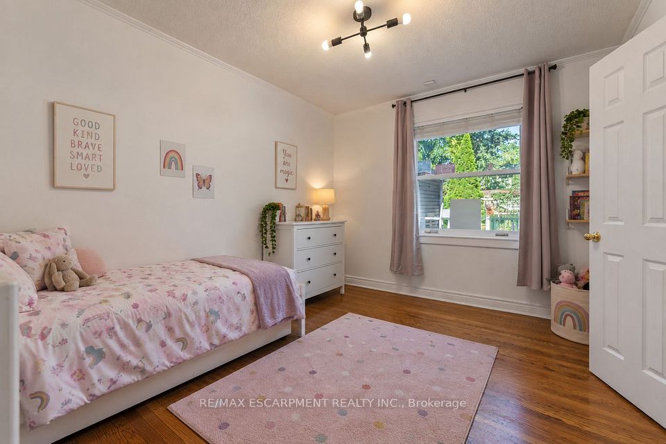 505 Patricia Drive, Oakville, ON L6K 1L9 16