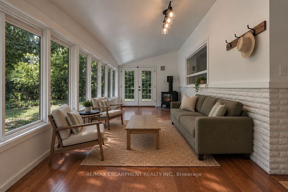 505 Patricia Drive, Oakville, ON L6K 1L9 6
