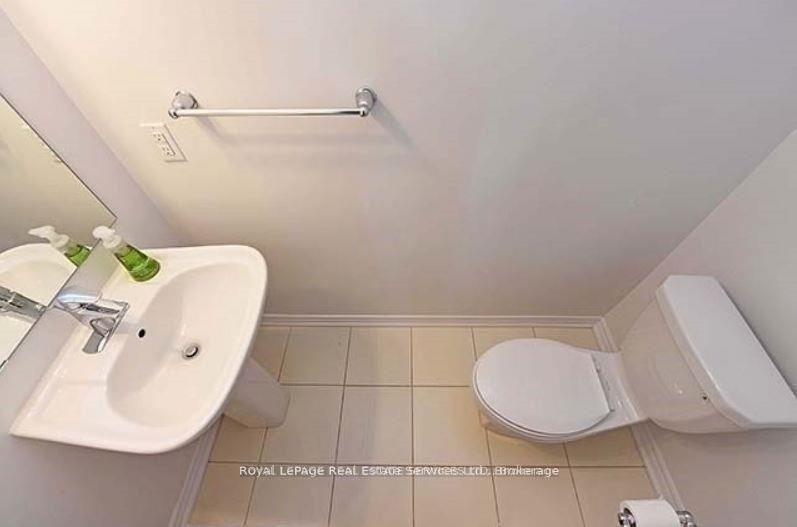 3050 Postridge Drive, Oakville, ON L6H 0R9 19