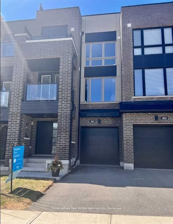 Att/Row/Townhouse at 3050 Postridge Drive, Oakville, ON L6H 0R9