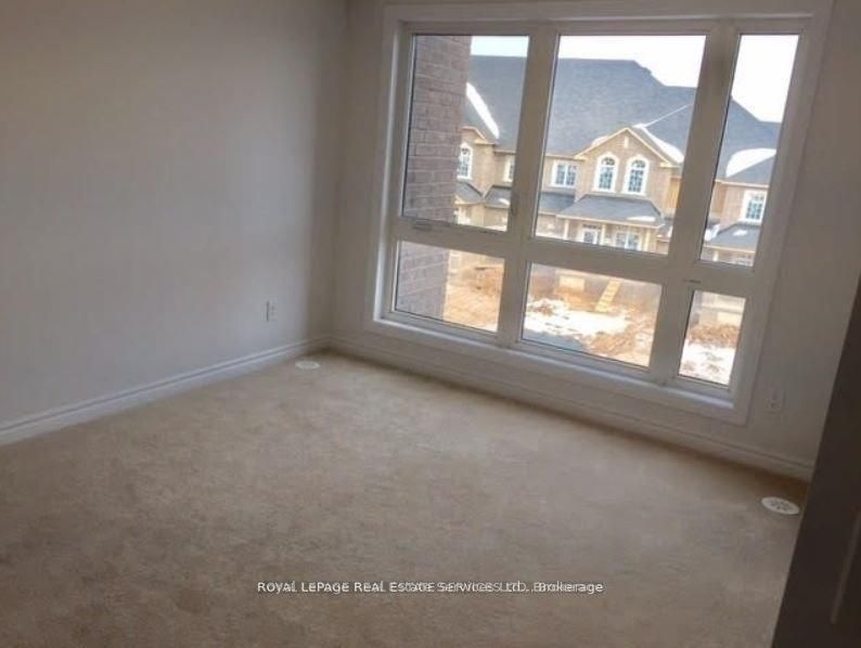 3050 Postridge Drive, Oakville, ON L6H 0R9 18