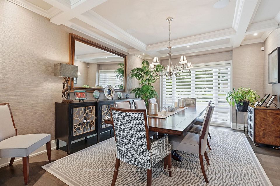 534 Ann Avenue, Burlington, ON L7T 2S6 7