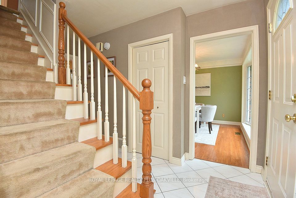 274 Belvenia Road, Burlington, ON L7L 2G4 7