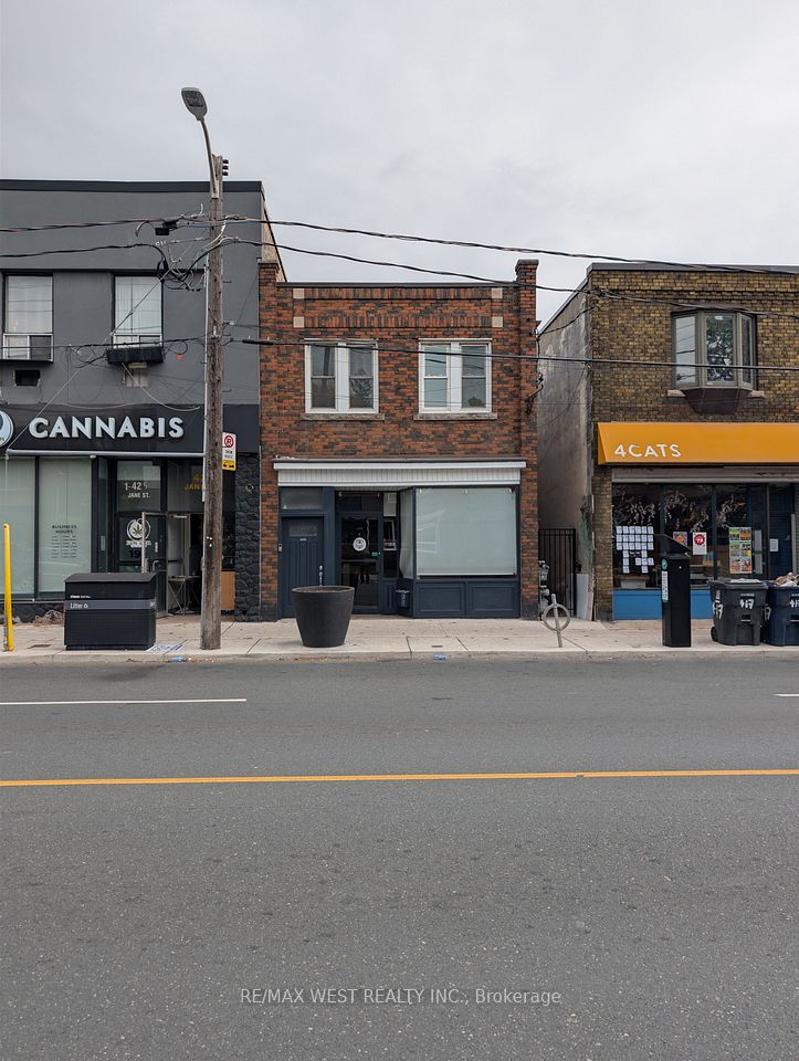419 Jane Street, Toronto, ON M6S 3Z7