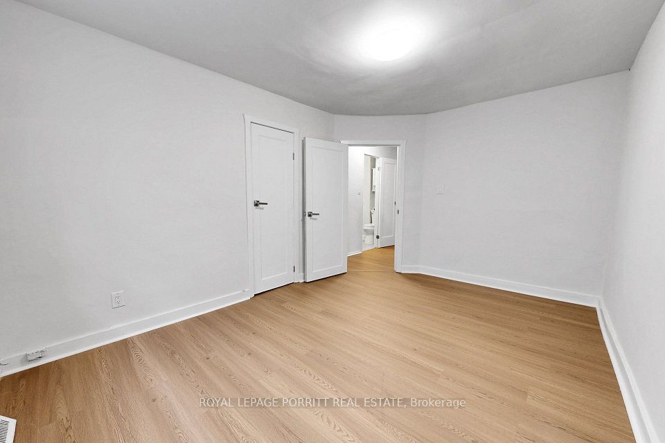 3399A Lake Shore Boulevard W, Toronto, ON M8W 1N2 13