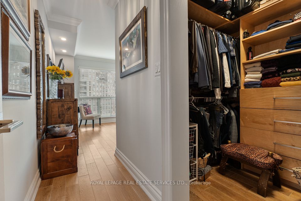 2267 Lake Shore Boulevard W 1304, Toronto, ON M8V 3X2 11