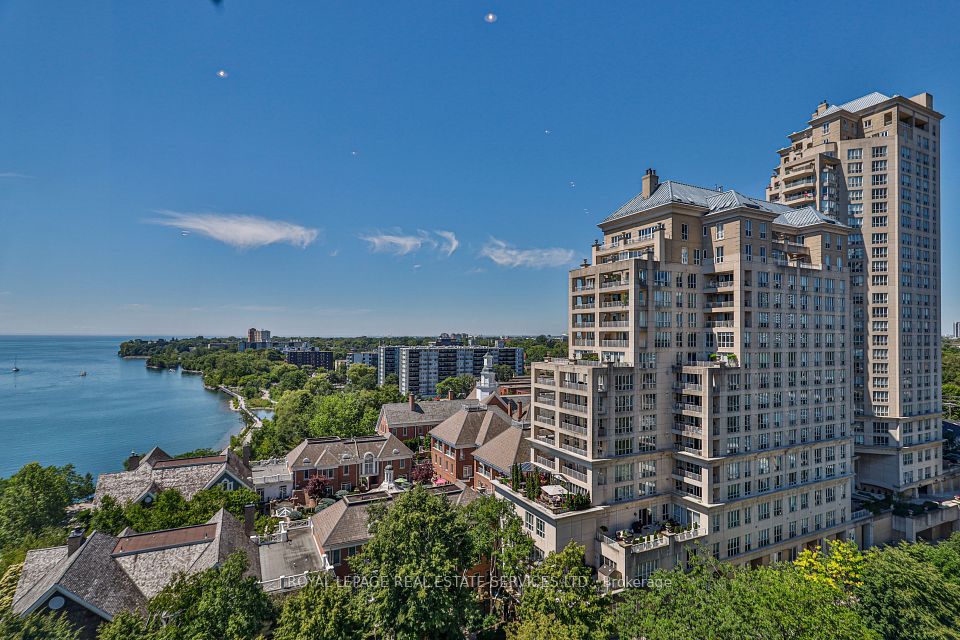 2267 Lake Shore Boulevard W 1304, Toronto, ON M8V 3X2 17
