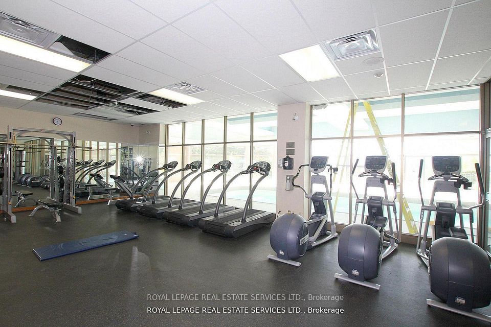 2267 Lake Shore Boulevard W 1304, Toronto, ON M8V 3X2 22