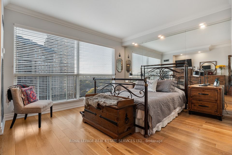 2267 Lake Shore Boulevard W 1304, Toronto, ON M8V 3X2 10