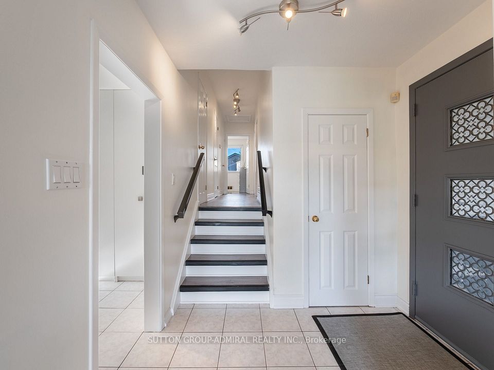 49 Kennebec Crescent, Toronto, ON M9W 2R8 19