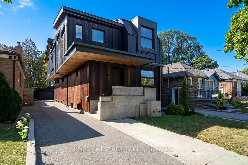 Detached at 38 Smithfield Drive, Toronto, ON M8Y 3M2