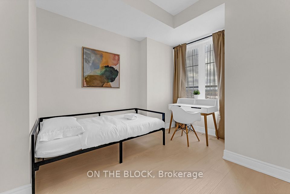 3347 Sixth Line, Oakville, ON L6H 0Y7 4