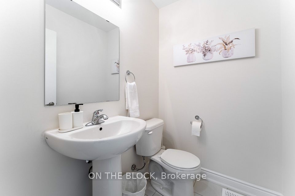 3347 Sixth Line, Oakville, ON L6H 0Y7 15