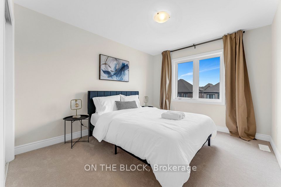 3347 Sixth Line, Oakville, ON L6H 0Y7 23
