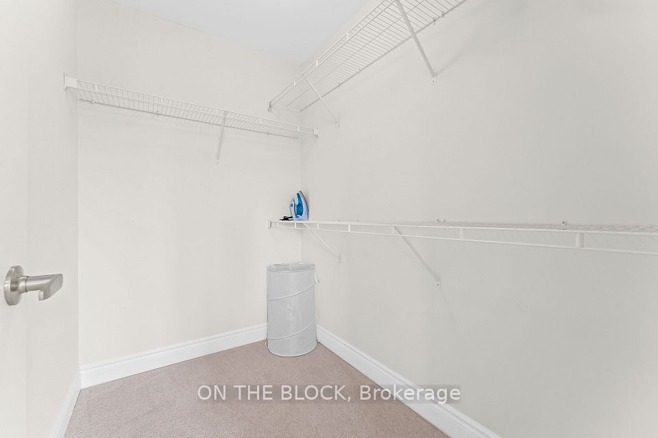 3347 Sixth Line, Oakville, ON L6H 0Y7 21