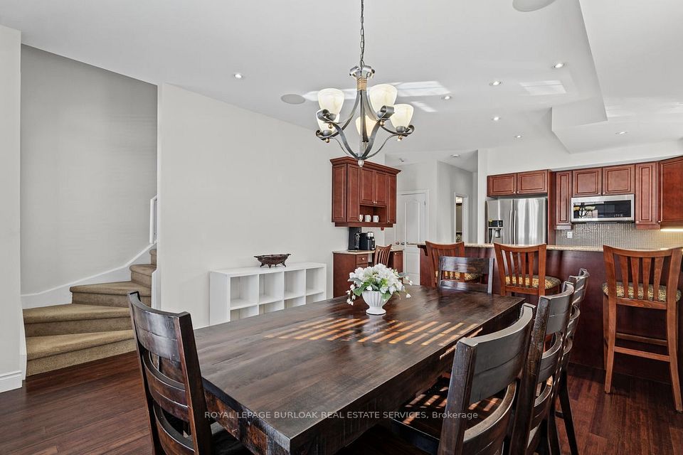 2090 Bates Common, Burlington, ON L7R 0A5 10
