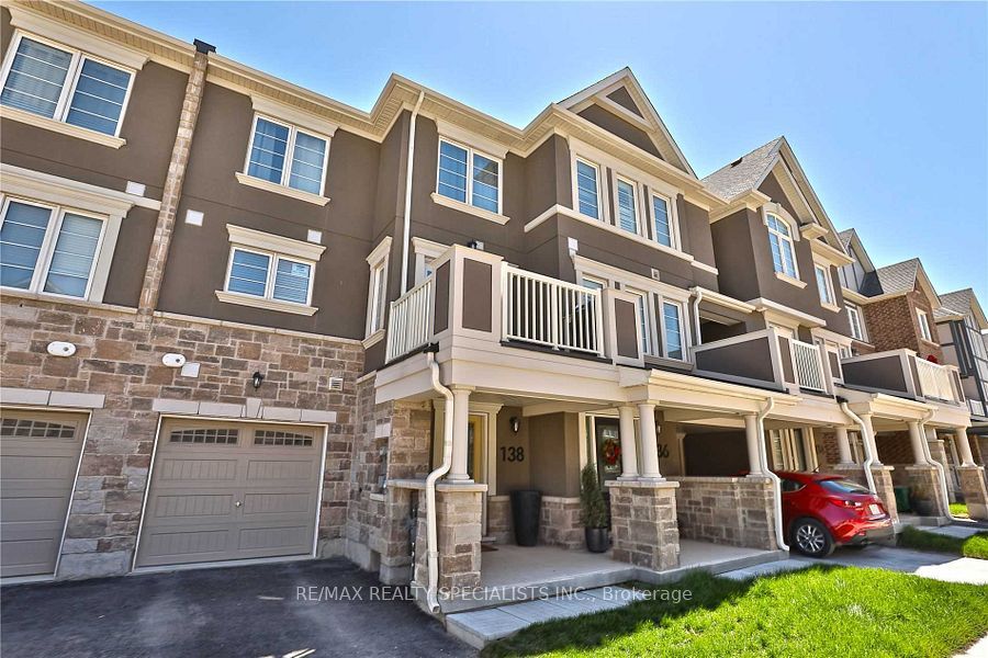138 STORK Street, Oakville, ON L6H 0X9 3
