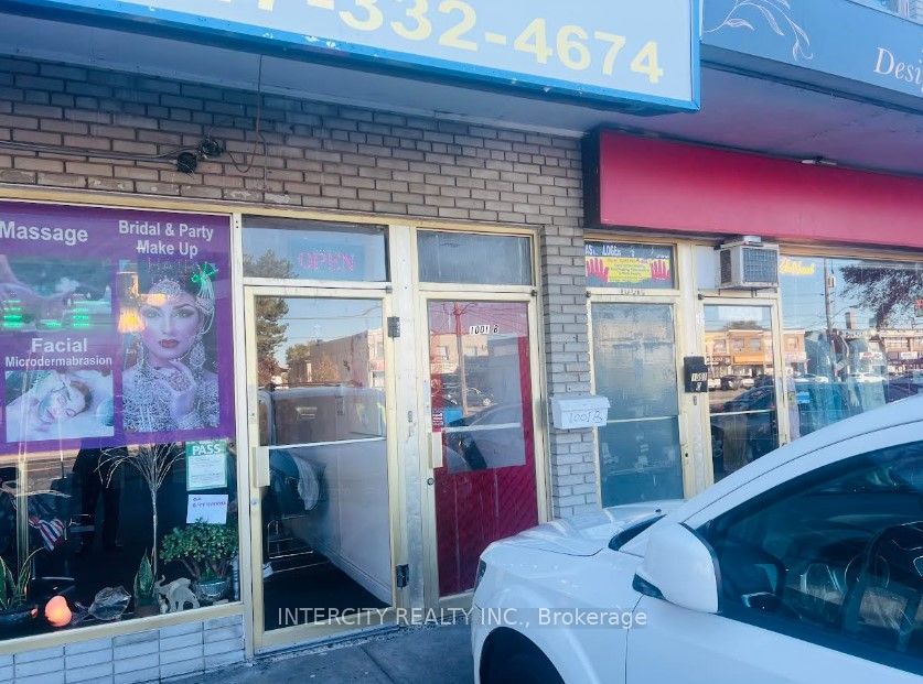 1001 Albion Road UPPER, Toronto, ON M9V 1A6 2