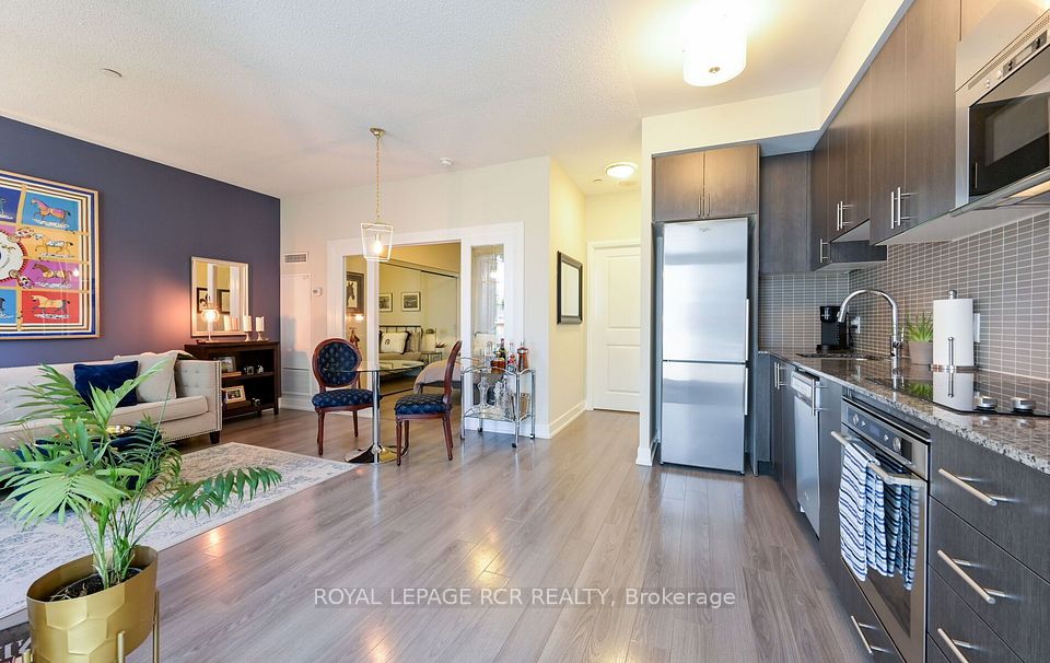 6 Eva Road 12, Toronto, ON M9C 0B1 7