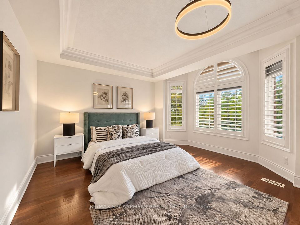 2121 Blackforest Crescent, Oakville, ON L6M 4T6 25