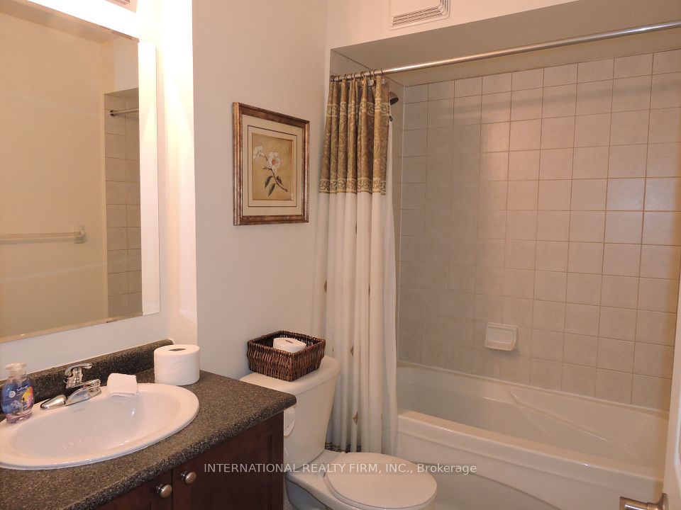 2453 Baintree Crescent, Oakville, ON L6M 4W9 8