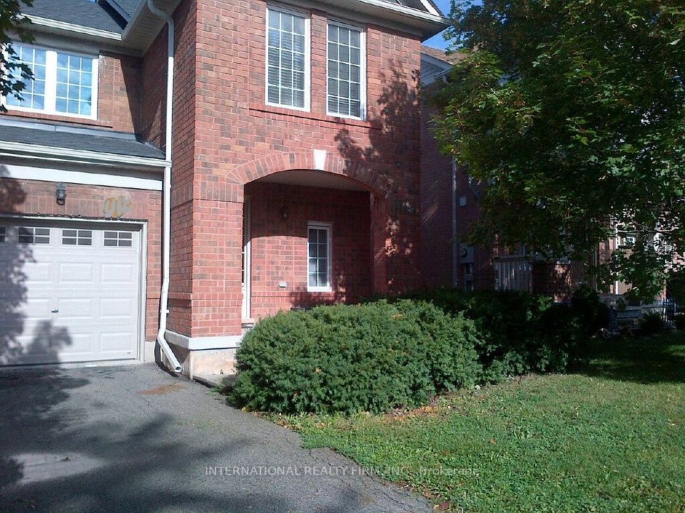 Att/Row/Townhouse at 2453 Baintree Crescent, Oakville, ON L6M 4W9