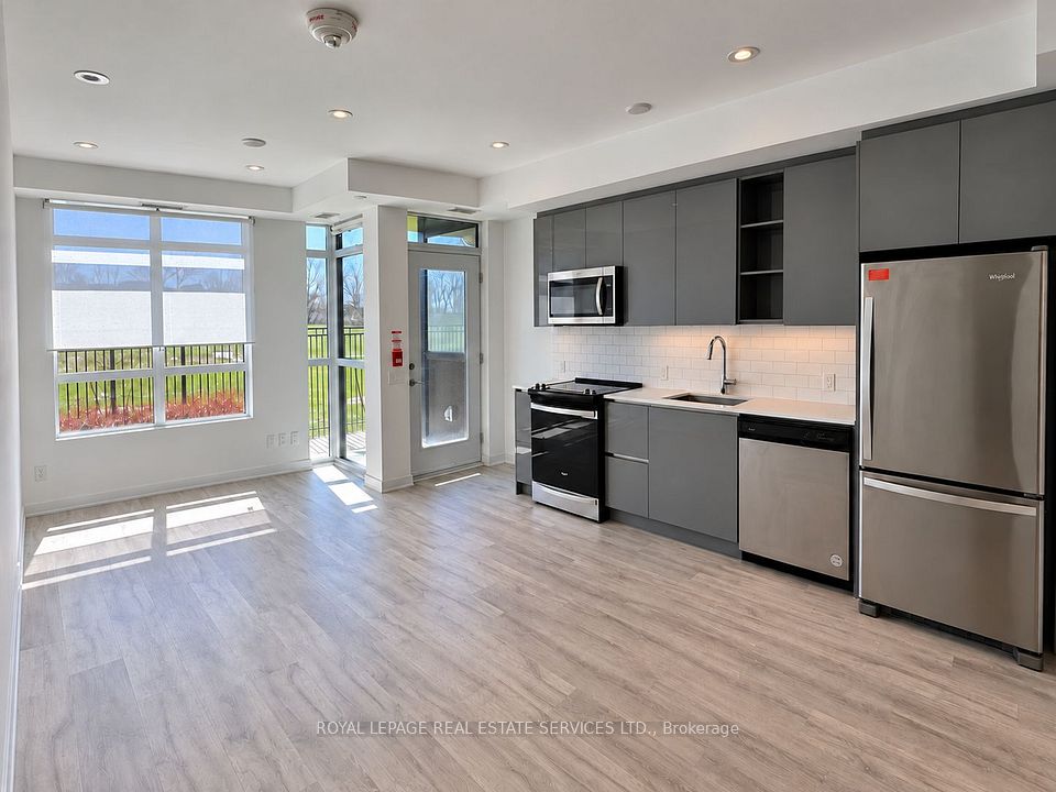 251 Manitoba Street 124, Toronto, ON M8Y 0C7 2