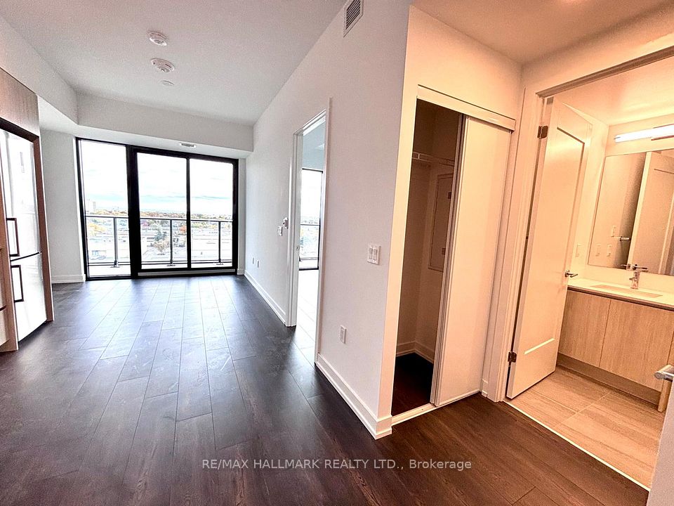 799 The Queensway 809, Toronto, ON M8Z 0H3 6