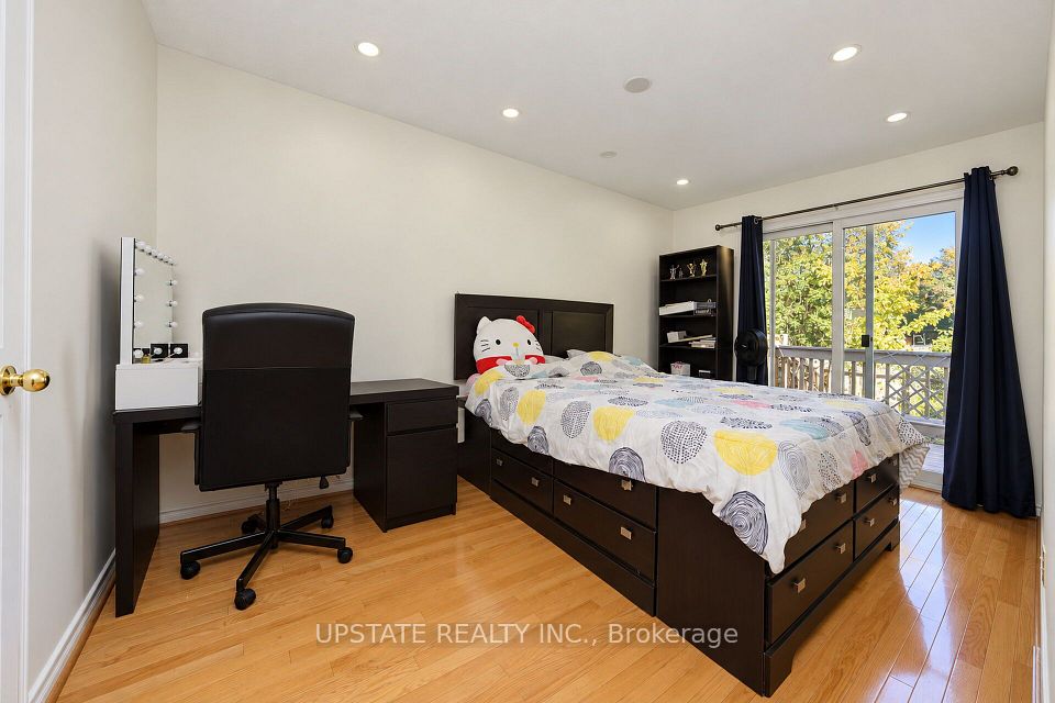 28 Braemore Road, Brampton, ON L6X 1E5 13