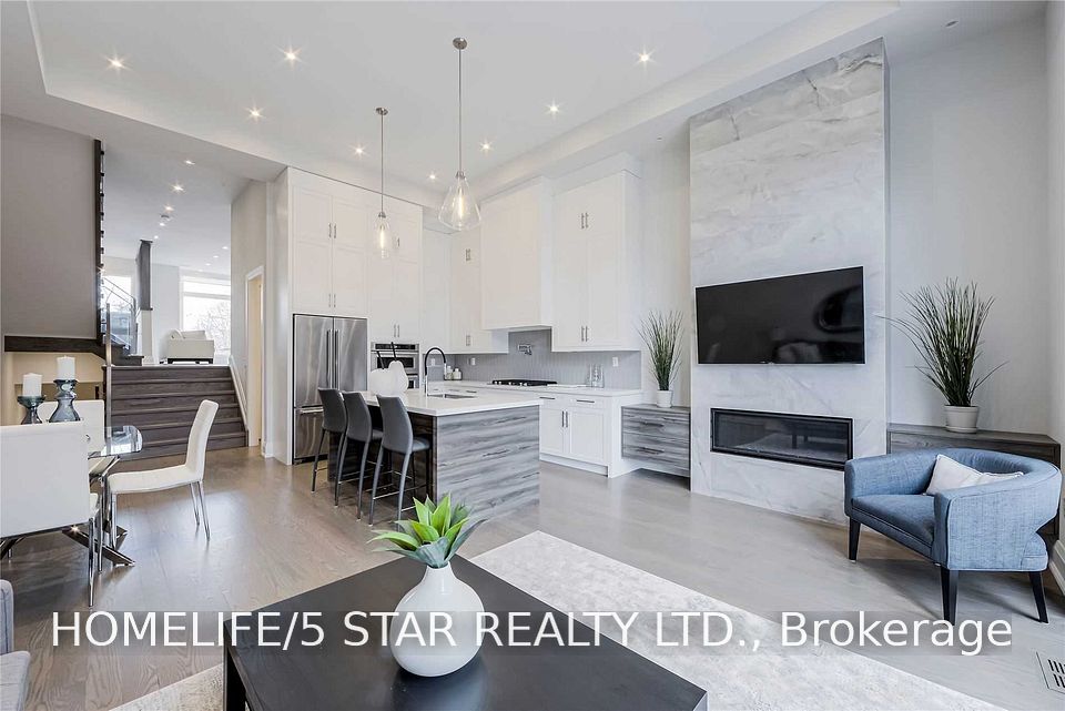 57 Ninth Street, Toronto, ON M8V 3E2 17