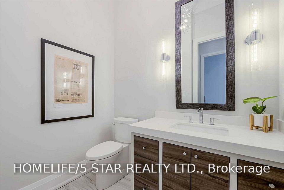 57 Ninth Street, Toronto, ON M8V 3E2 18