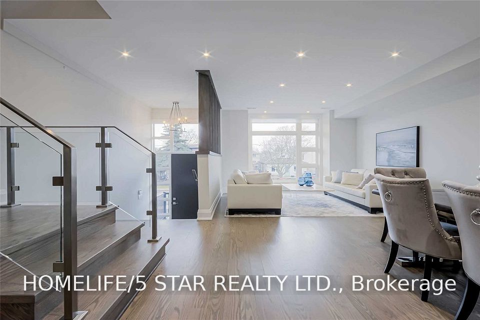 57 Ninth Street, Toronto, ON M8V 3E2 5
