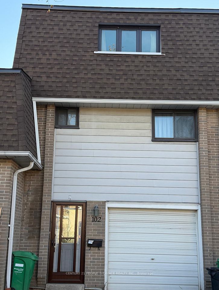 Condo Townhouse at 475 Bramalea Road 102, Brampton, ON L6T 2X2