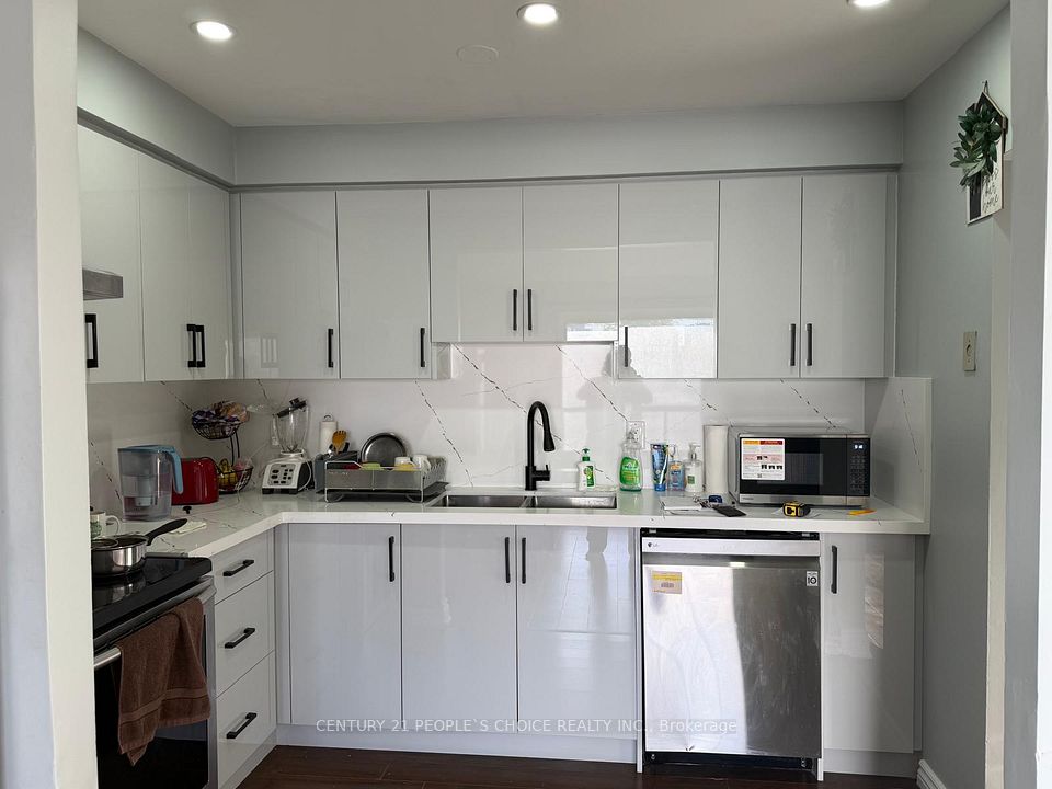 475 Bramalea Road 102, Brampton, ON L6T 2X2 4