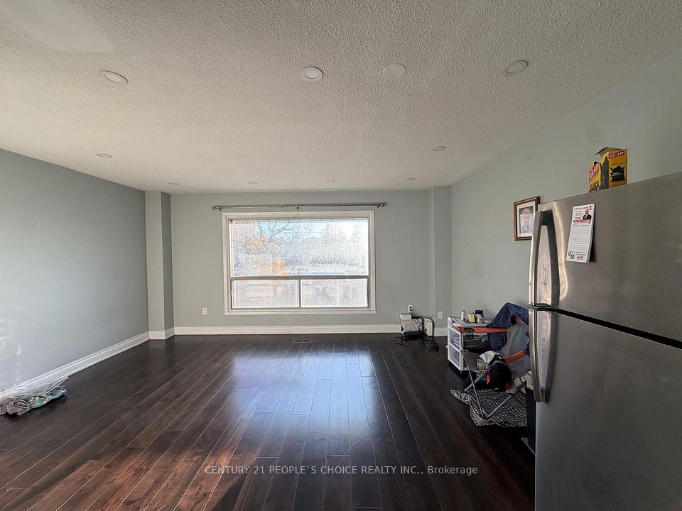 475 Bramalea Road 102, Brampton, ON L6T 2X2 16